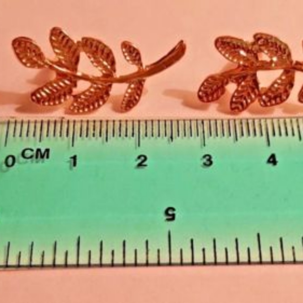 Gold Leaf Stud Earrings